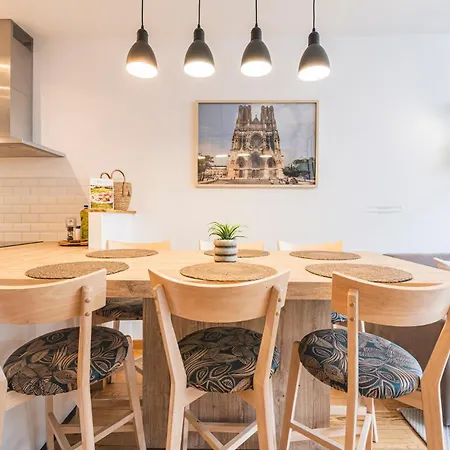 Loft Urbain Avec Jardin Prive - Hyper Centre Apartman Reims