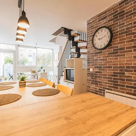 Loft Urbain Avec Jardin Prive - Hyper Centre 아파트 *